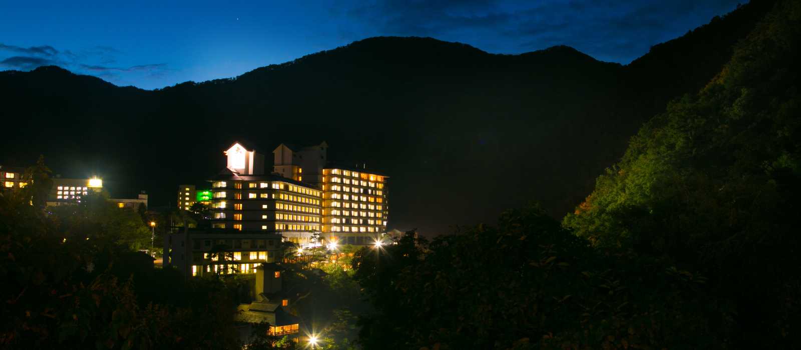 Aizu Ashinomaki Hot Spring Resort Hotel Ookawaso